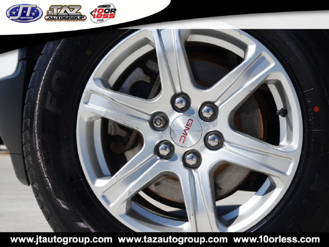 Used 2019 GMC Acadia SLE FWD image 3