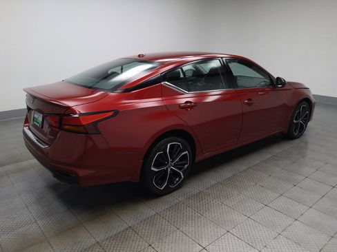 Used 2023 Nissan Altima 2.5 SR w/ SR Premium Package AWD/4WD image 10