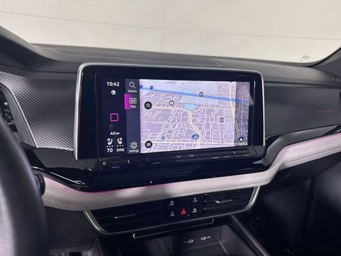 Used 2024 Volkswagen Atlas Cross Sport SEL Premium R-Line image 6