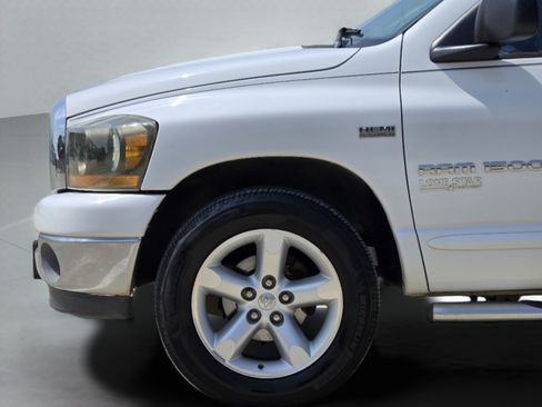 Used 2006 Dodge Ram 1500 Truck SLT RWD image 29