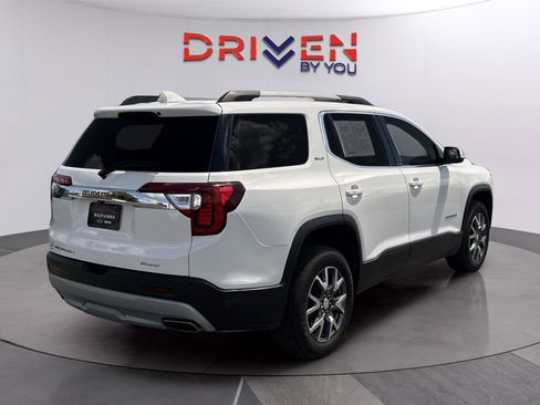 Used 2023 GMC Acadia SLT image 5