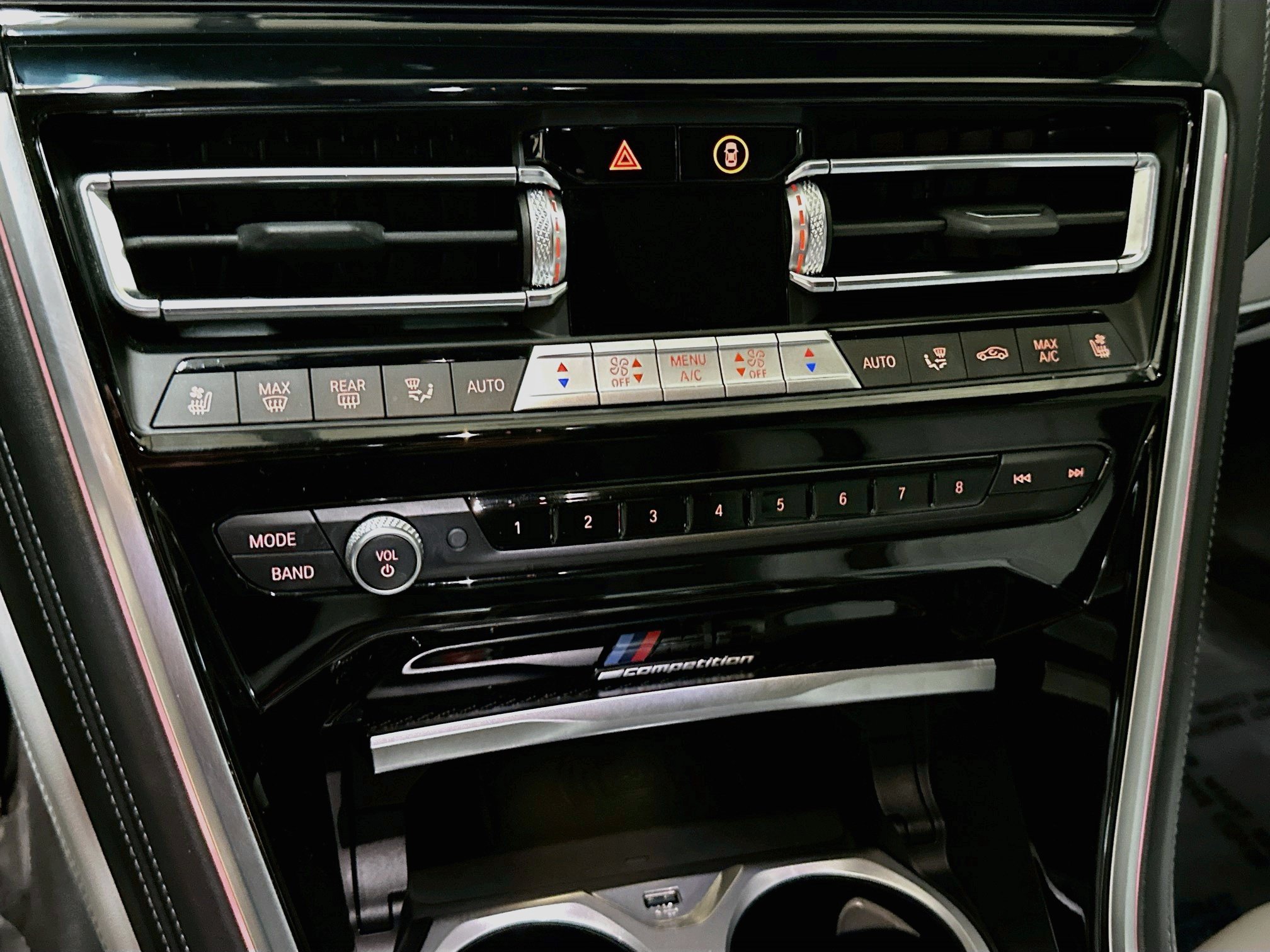 Used 2024 BMW M8 Competition AWD/4WD image 16