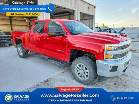 Used 2017 Chevrolet Silverado 3500 LT w/ LT Convenience Package AWD/4WD image 5