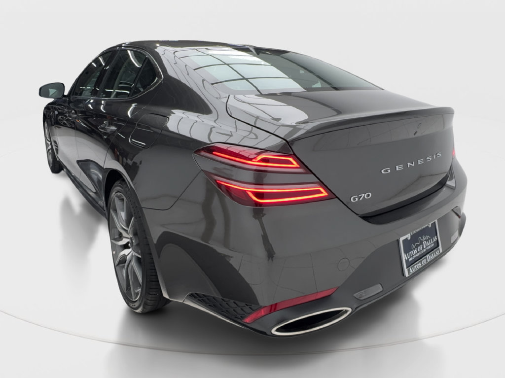 Used 2026 Genesis G70 2.5T RWD image 11