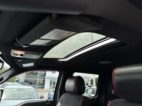 Used 2014 Ford F150 FX4 w/ Equipment Group 402A Luxury AWD/4WD image 17