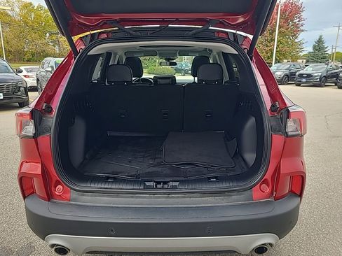 Used 2022 Ford Escape SEL image 19