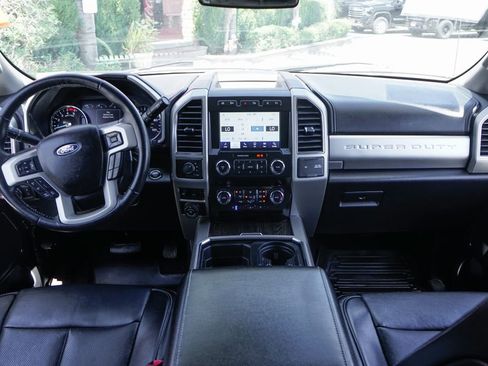 Used 2021 Ford F350 Lariat w/ Lariat Ultimate Package AWD/4WD image 25