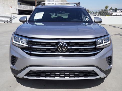 Used 2023 Volkswagen Atlas Cross Sport SEL image 3
