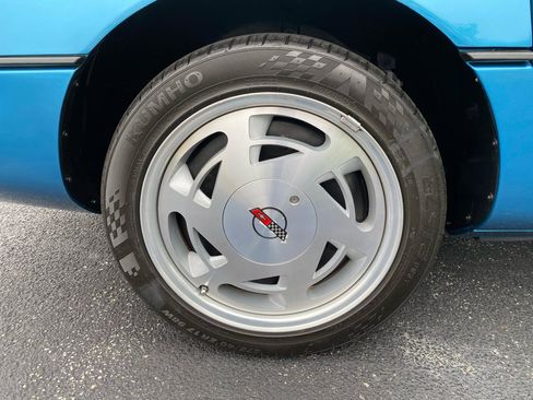 Used 1989 Chevrolet Corvette Convertible RWD image 47