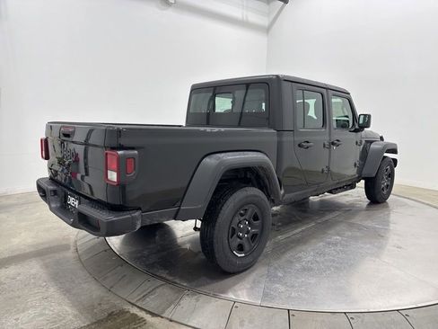 New 2026 Jeep Gladiator Sport AWD/4WD image 7