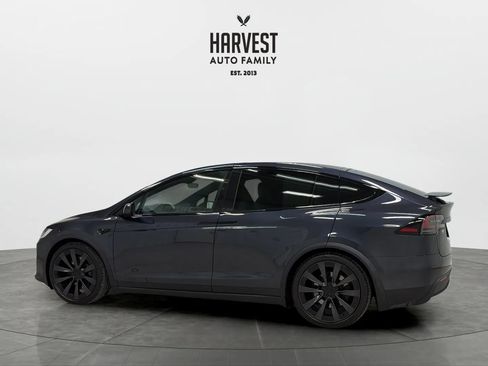 Used 2024 Tesla Model X AWD/4WD image 3
