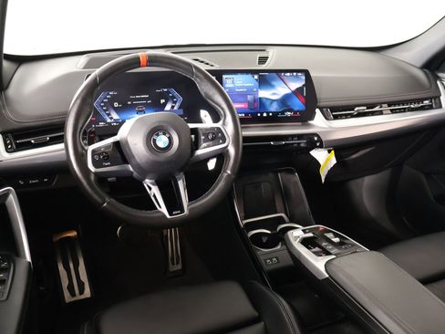 Used 2025 BMW X1 M35i AWD/4WD image 2