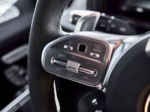 Used 2022 Mercedes-Benz G 63 AMG 4MATIC w/ Seat Comfort Package image 55