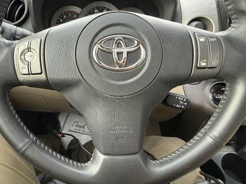 Used 2009 Toyota RAV4 Limited w/ Limited Extra Value Pkg FWD image 22