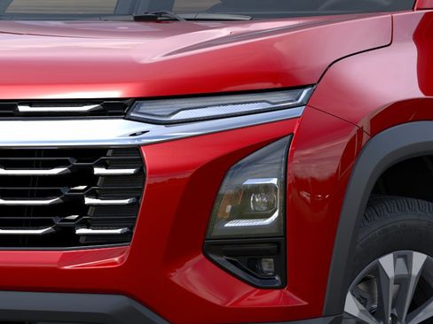 New 2026 Chevrolet Equinox LT w/ Convenience Package II AWD/4WD image 10