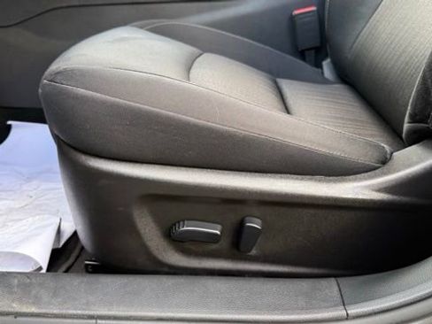 Used 2024 Nissan Altima 2.5 SV image 19