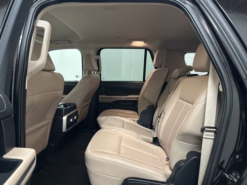 Used 2023 Ford Expedition Max XLT image 50