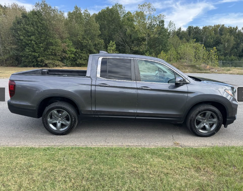 Used 2022 Honda Ridgeline RTL image 16