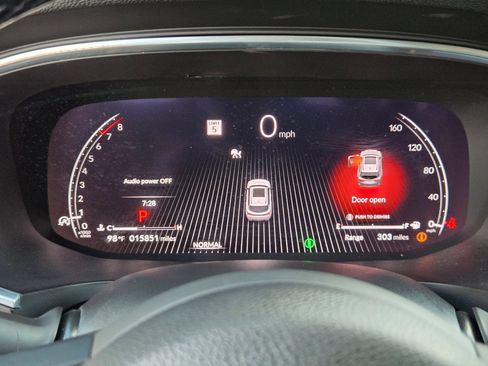 Used 2025 Acura MDX SH-AWD image 24
