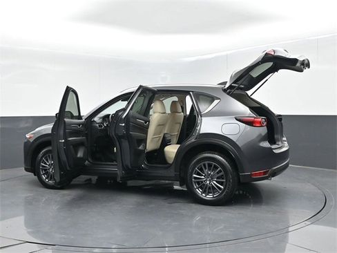 Used 2021 MAZDA CX-5 Touring image 62