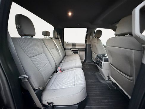 Used 2019 Ford F150 XLT w/ Trailer Tow Package image 15