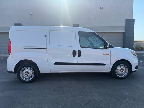 Used 2022 RAM ProMaster City Tradesman FWD image 2