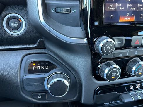 Used 2025 RAM 1500 Big Horn RWD image 29