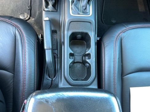 Used 2019 Jeep Wrangler Unlimited Sahara w/ Uconnect 4C Nav & Sound Group AWD/4WD image 20