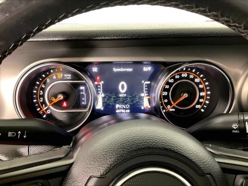 Used 2021 Jeep Gladiator Sport AWD/4WD image 26
