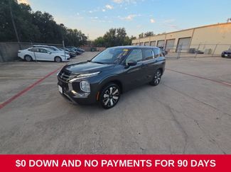 Used 2025 Mitsubishi Outlander SE FWD video 1