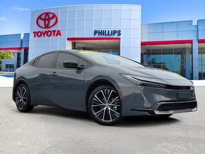 Used 2023 Toyota Prius LE