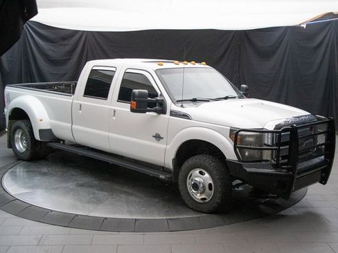 Used 2015 Ford F350 Lariat w/ Lariat Ultimate Package image 2