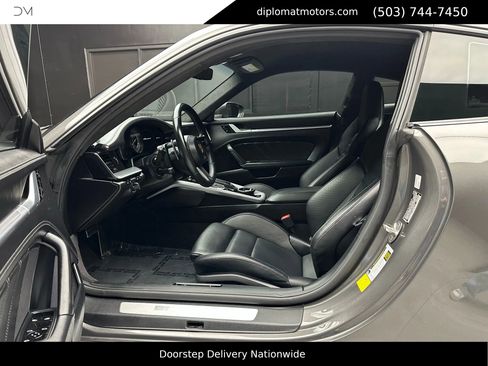 Used 2021 Porsche 911 Turbo S image 17