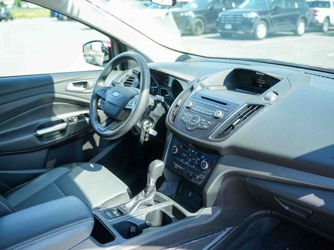Used 2017 Ford Escape SE AWD/4WD image 18