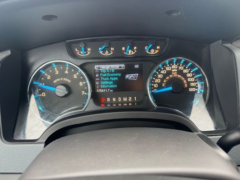 Used 2014 Ford F150 XLT w/ Equipment Group 302A Luxury image 20