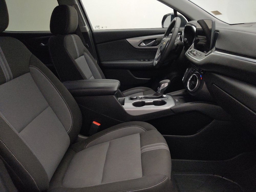 Used 2024 Chevrolet Blazer LT w/ Convenience Package FWD image 21