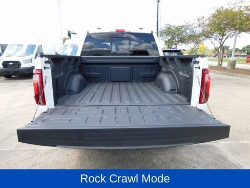 Used 2025 Ford F150 Lariat w/ Equipment Group 501A Mid image 12