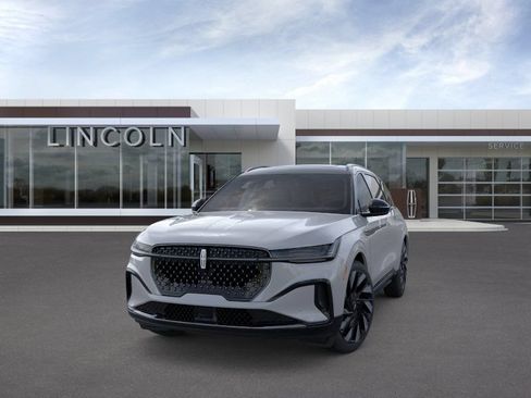New 2026 Lincoln Nautilus Reserve w/ Jet Appearance Package AWD/4WD image 2