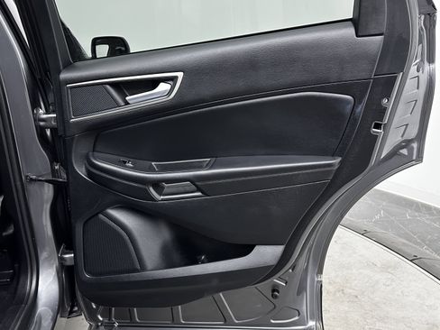 Used 2024 Ford Edge SEL image 31