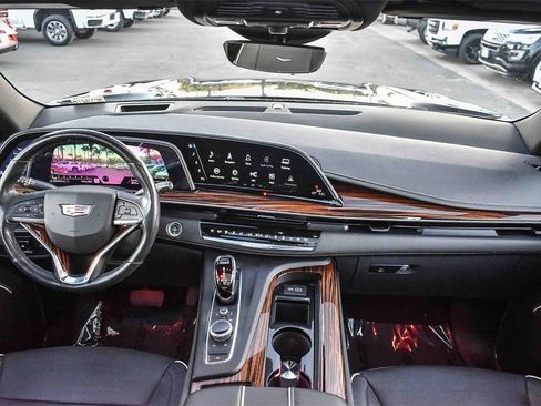 Used 2021 Cadillac Escalade Premium Luxury w/ Driver Assist Tech Package image 12