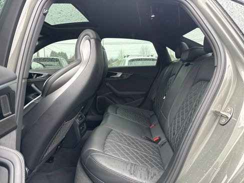 Used 2023 Audi S4 Premium Plus w/ Premium Plus Package AWD/4WD image 25