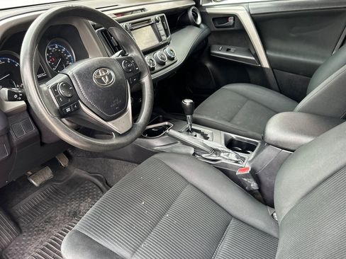 Certified 2018 Toyota RAV4 LE w/ All Weather Liner Package image 9