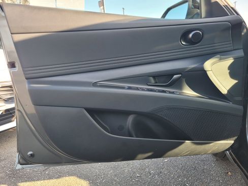 New 2026 Hyundai Elantra Sport image 17