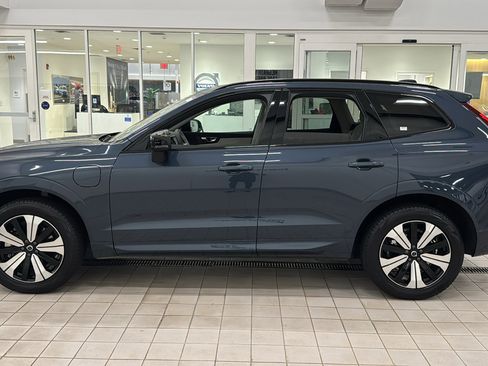 Used 2025 Volvo XC60 T8 Core w/ Protection Package Premier image 8