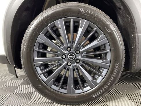 New 2026 Nissan Pathfinder SL w/ SL Premium Package image 12