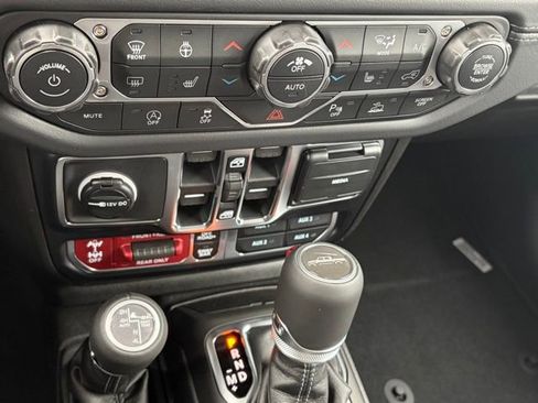 New 2026 Jeep Gladiator Rubicon AWD/4WD image 20