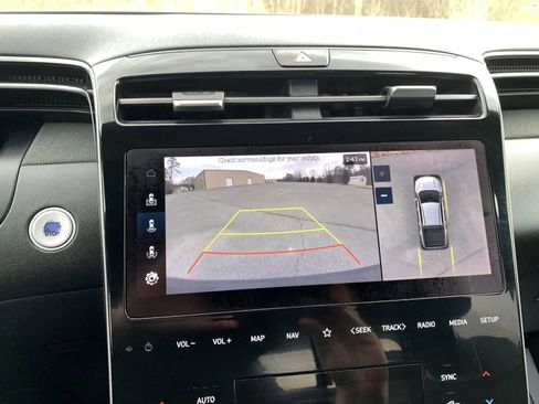 Used 2022 Hyundai Santa Cruz Limited w/ Cargo Package image 16