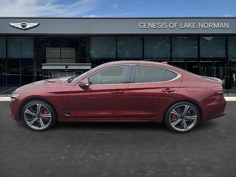 Used 2025 Genesis G70 2.5T w/ Sport Prestige Package image 6