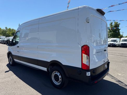 Used 2023 Ford Transit 250 Medium Roof RWD image 5