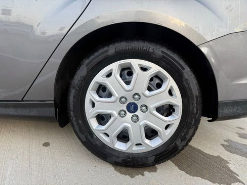 Used 2012 Ford Focus SE image 10